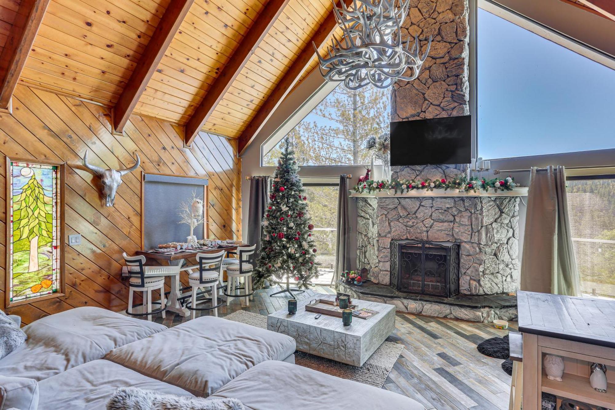 Lake Arrowhead Cabin With Hot Tub And Mountain Views! Zewnętrze zdjęcie
